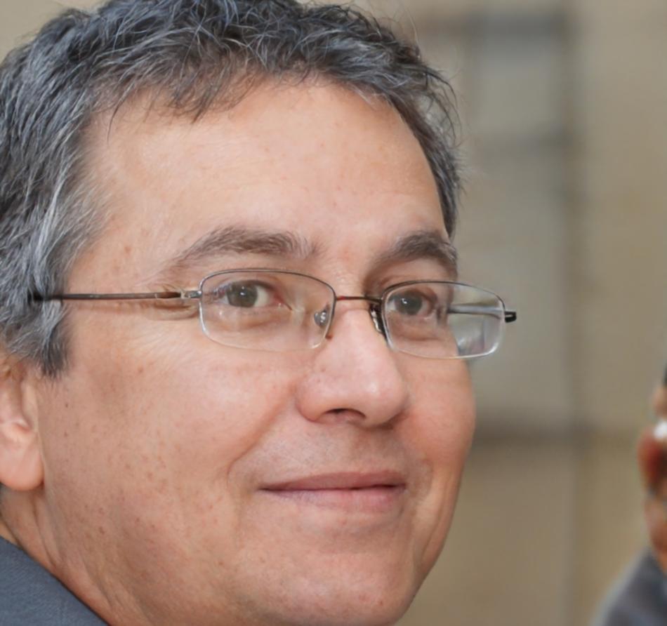Portrait von Dr. Florian Münch